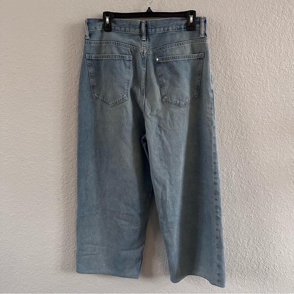 H&M Baggy Fit Jeans Light Wash Denim 30x32 Relaxed Wide Leg - Picture 3 of 7